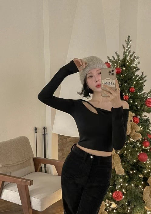 Solid Shoulder Cut Crop Top