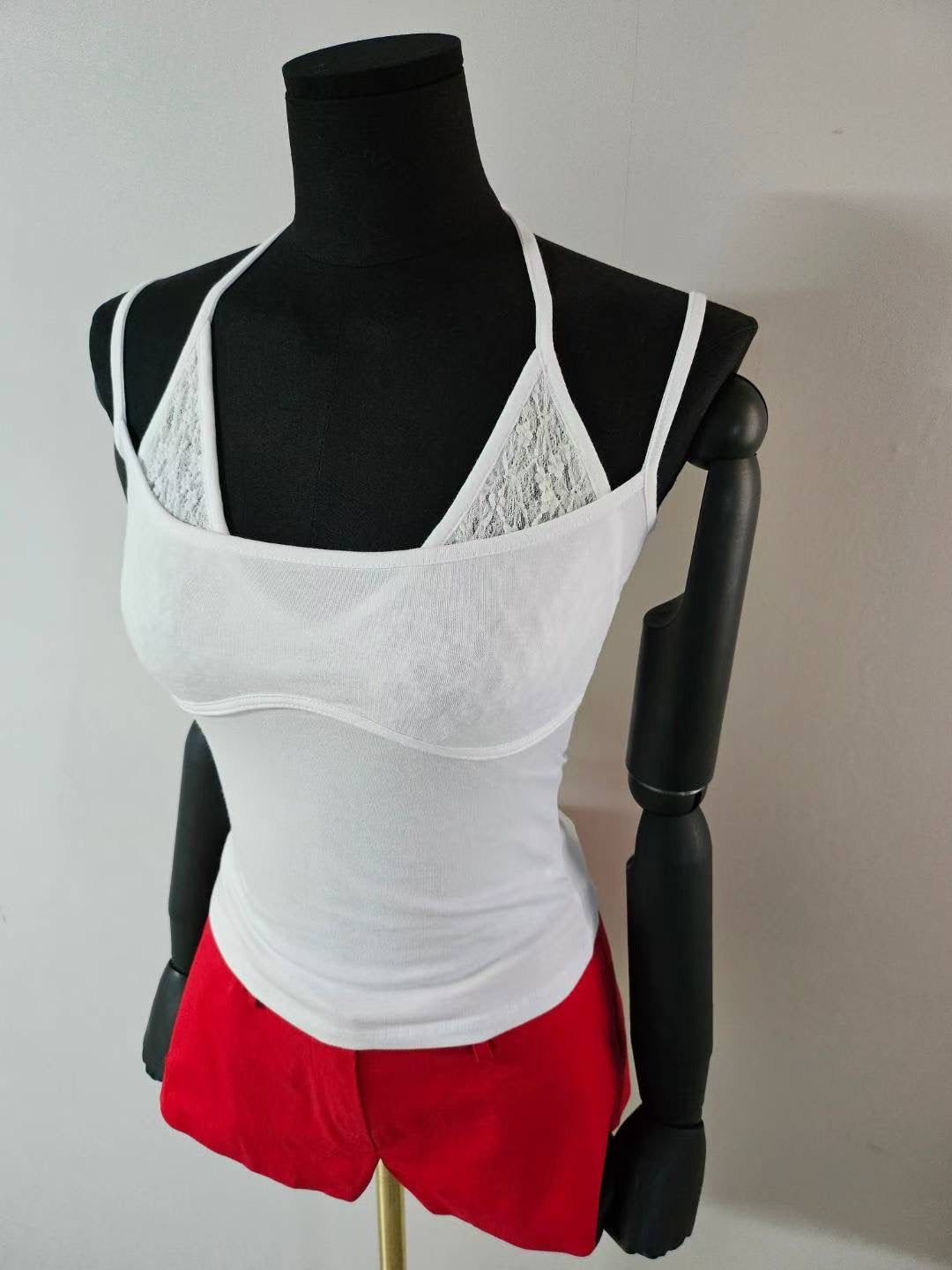 【假兩件laces背心🎶】Double Layered Lace Cami Top