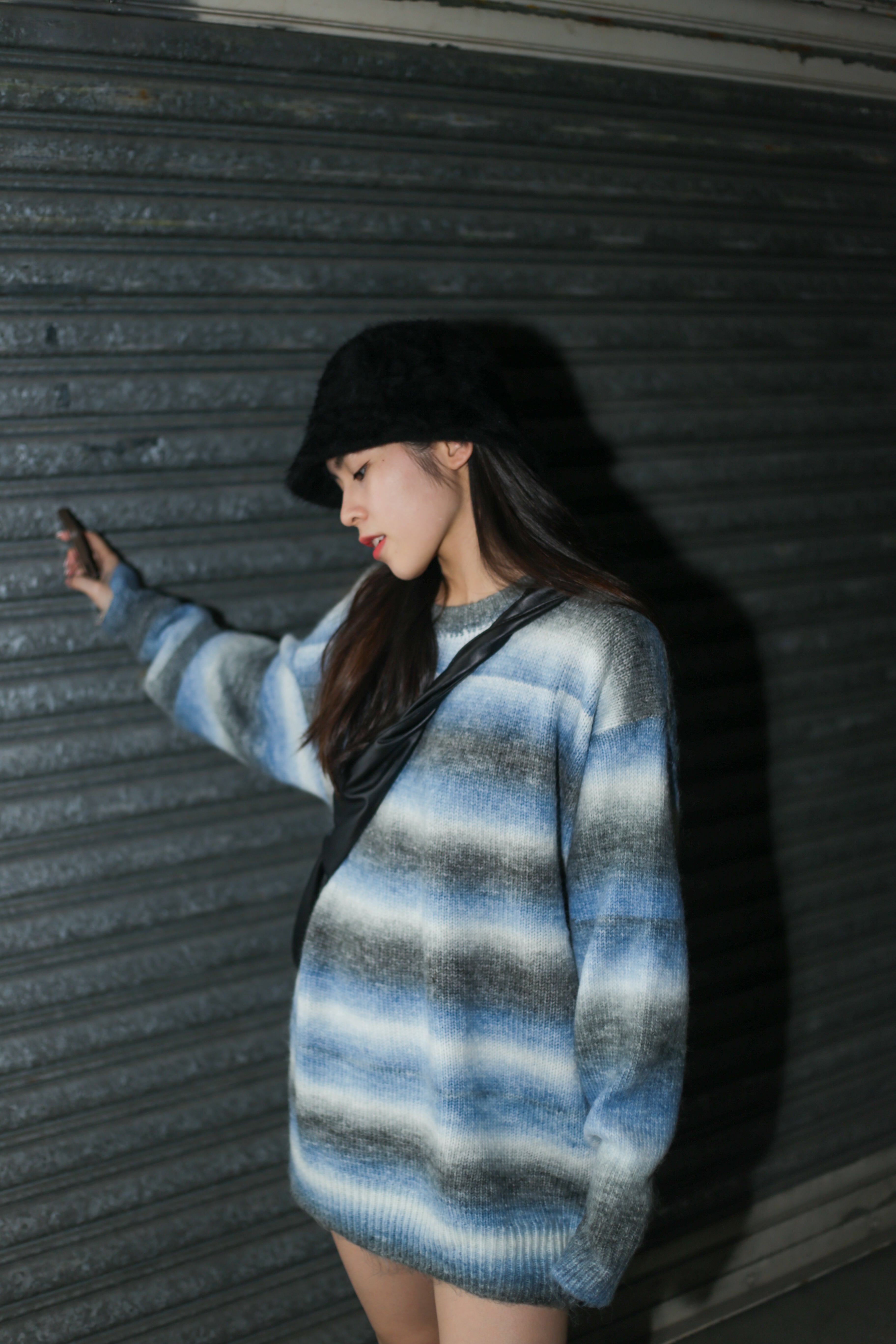 【情侶必入👩🏻‍🤝‍👨🏼銷量超過150件🔥】Elfie Striped Round Neck Long Sweater