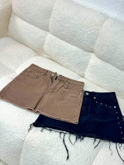 【型格破爛風短裙】Solid Ripped Rivet Mini Skirt