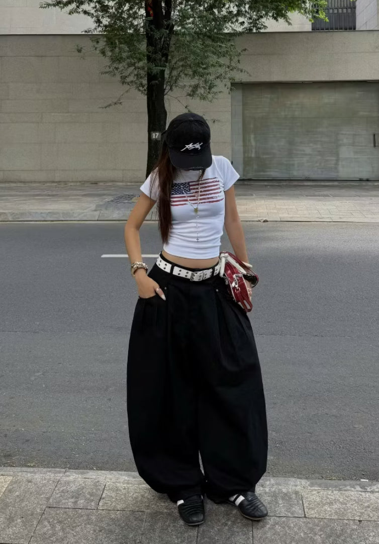 RECEPTIVE curved wide leg pants