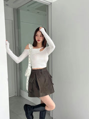 Solid Shoulder Cut Crop Top