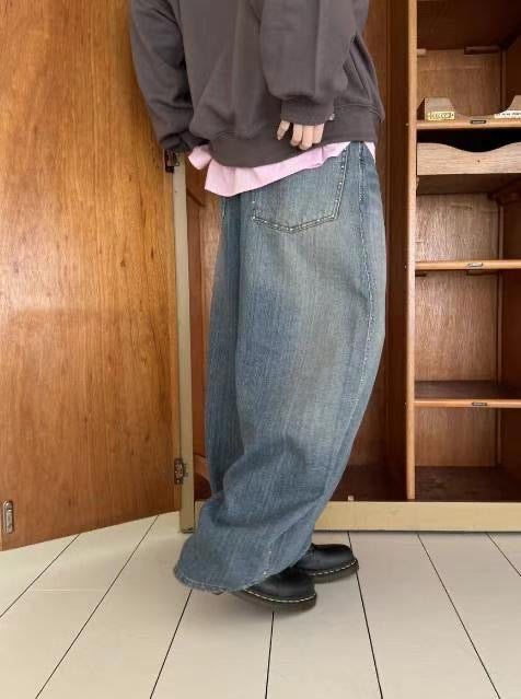 【人氣鉚釘彎刀牛仔褲】Viral Rivet Barrel Jeans