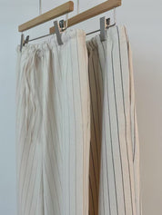 【顯腳長！知性直腳細條紋長褲】Striped Cozy Pants