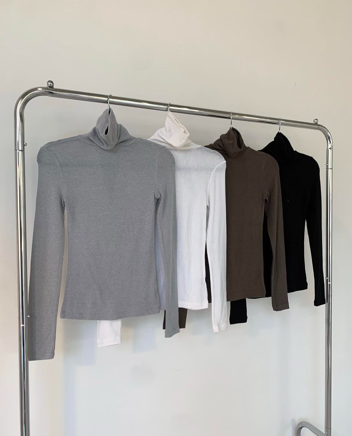 【冬天必備打底】Basic Solid Turtleneck Long Sleeve Top