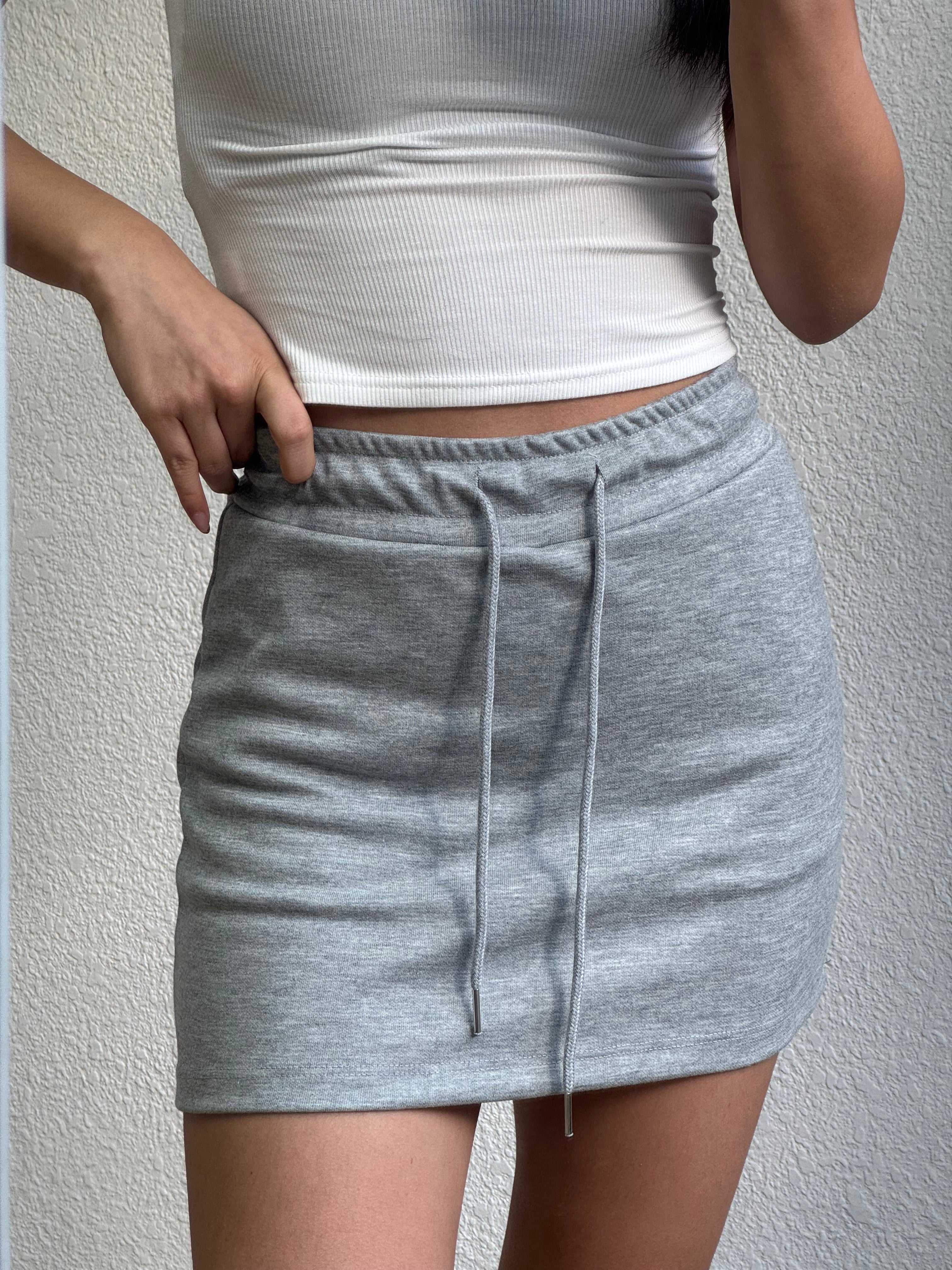 【百搭運動風短裙褲～】Basic Solid Drawstring Skort