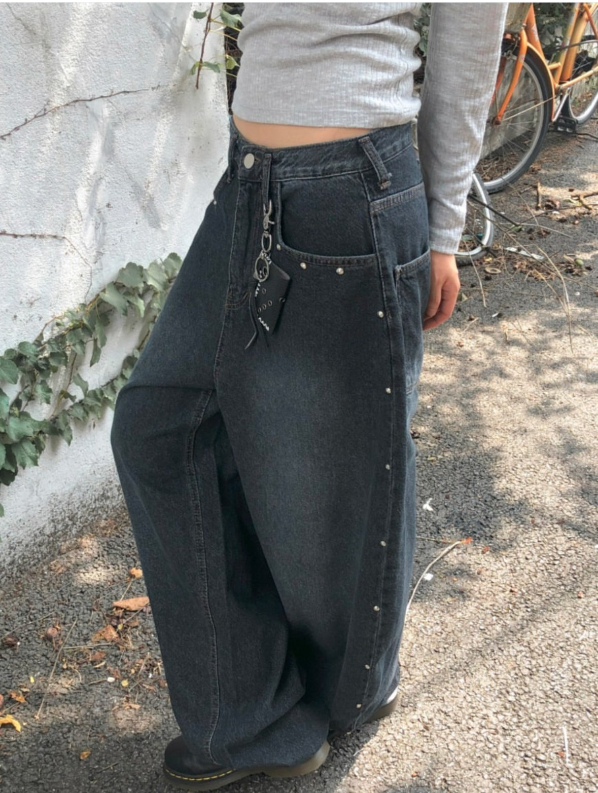【大熱彎刀褲❤️‍🔥】Dark Denim Rivet Barrel Jeans