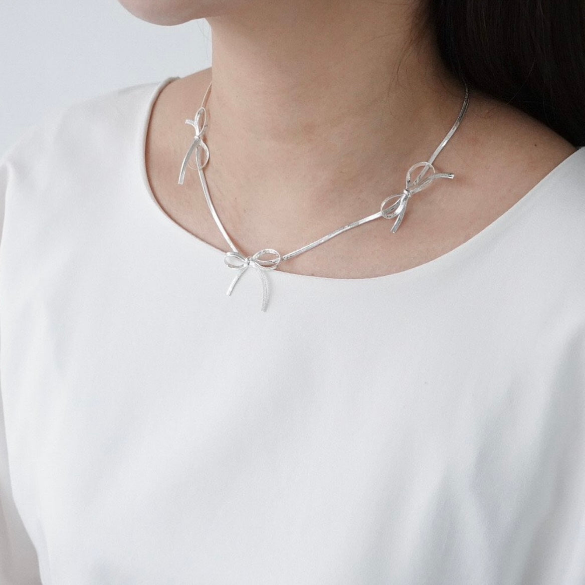 Metallic Ribbon Necklace