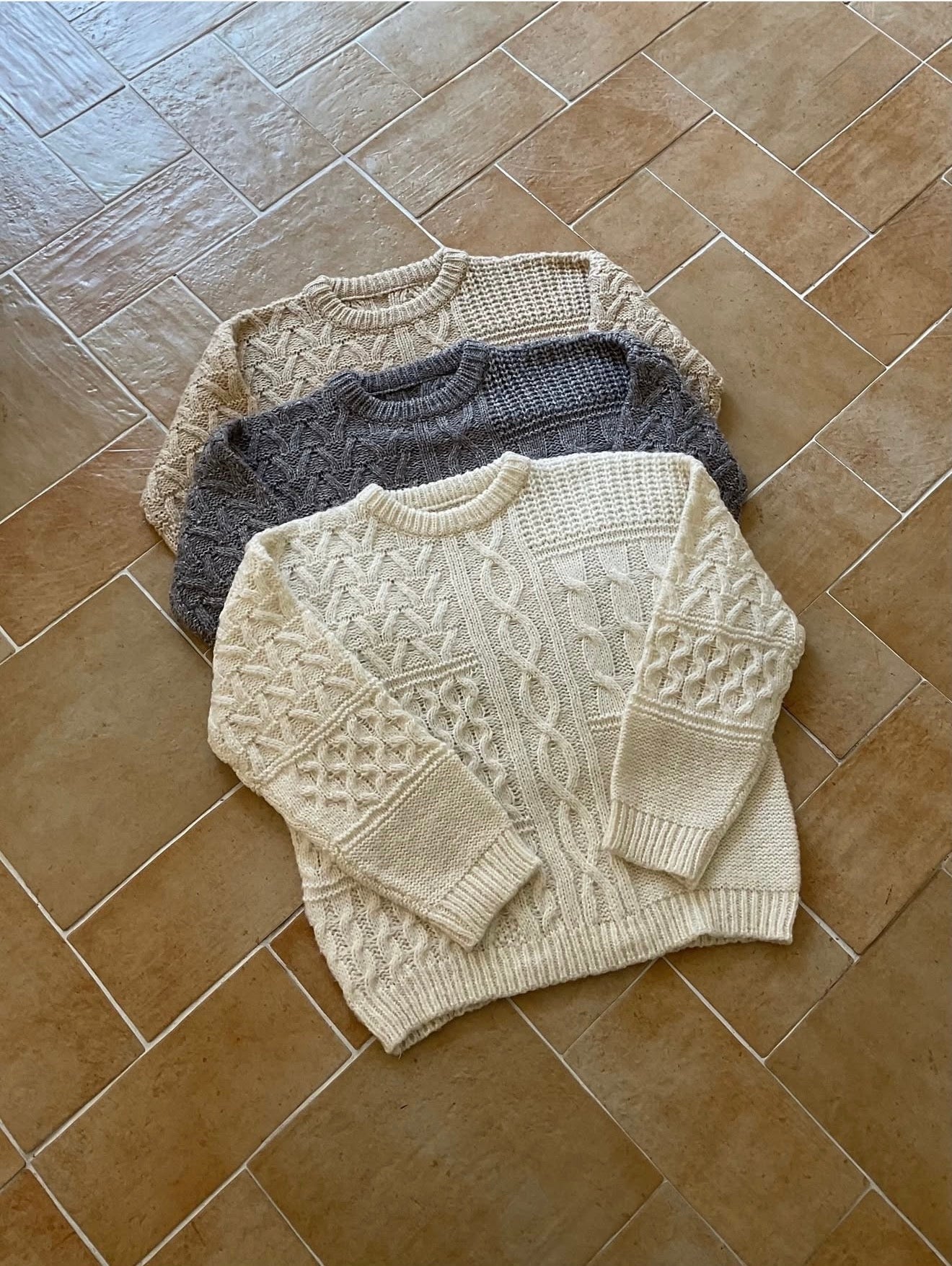 【冬日慵懶感麻花毛衣❄️】Round Neck Loose Fit Cardigan