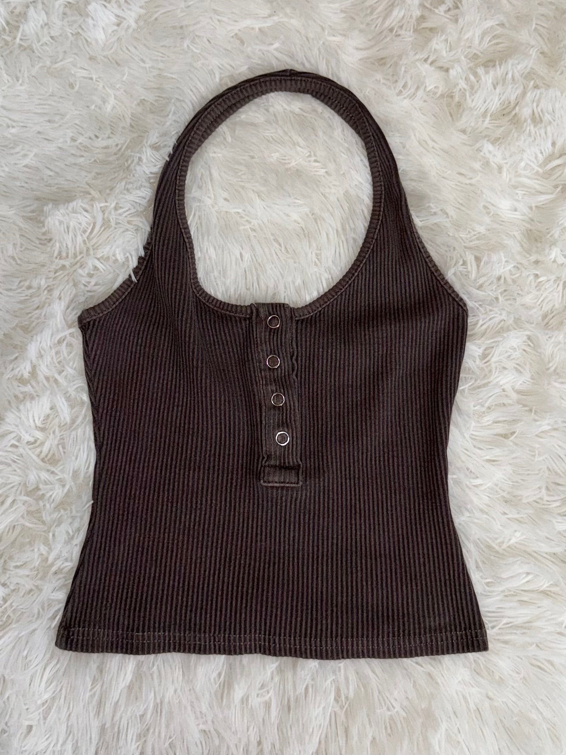 【夏日必備！清爽無束縛】Vintage Washed Button Front Halter Top