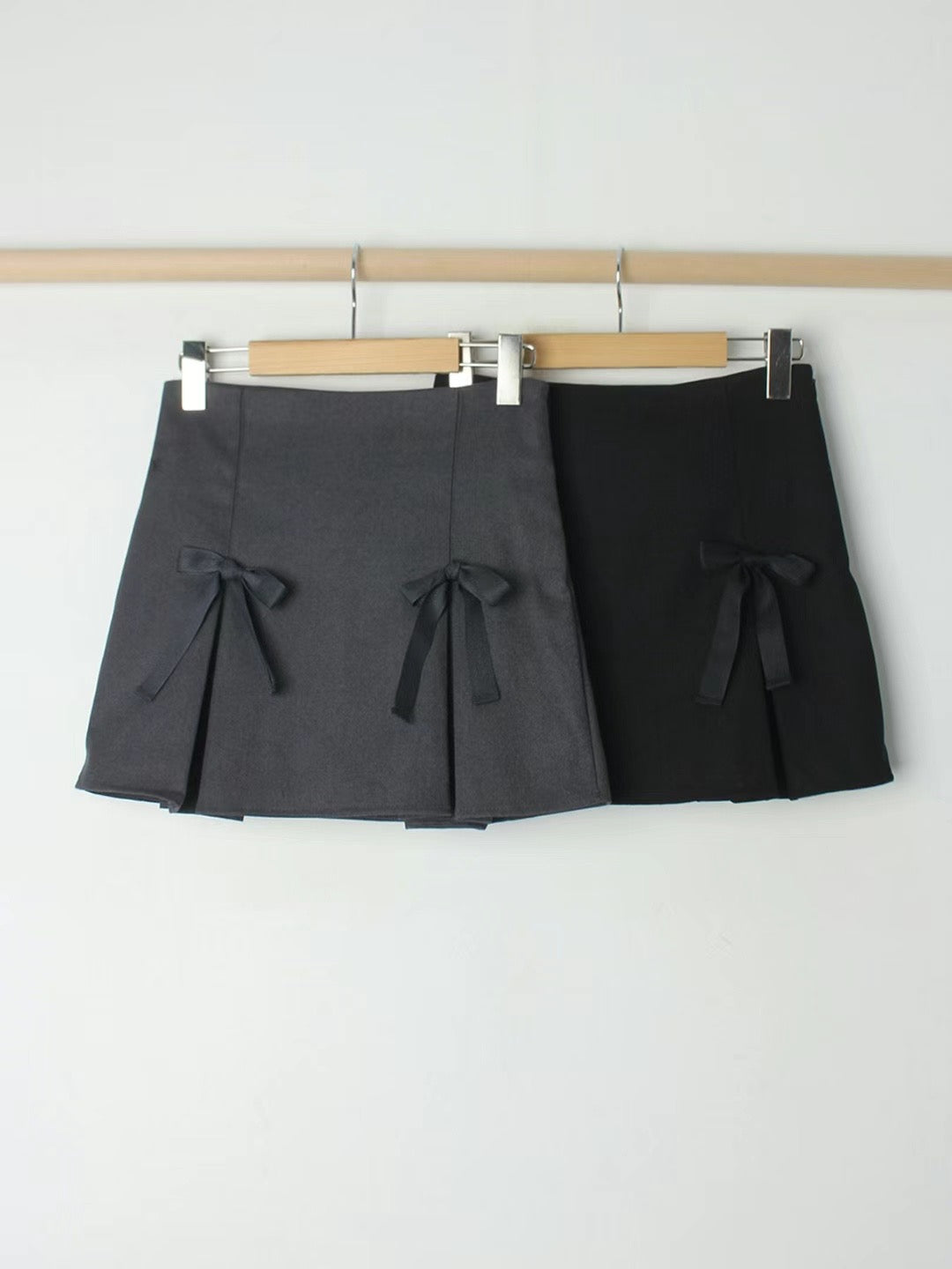 【蝴蝶結百摺裙褲～】Double Ribbon Solid Pleated Skort