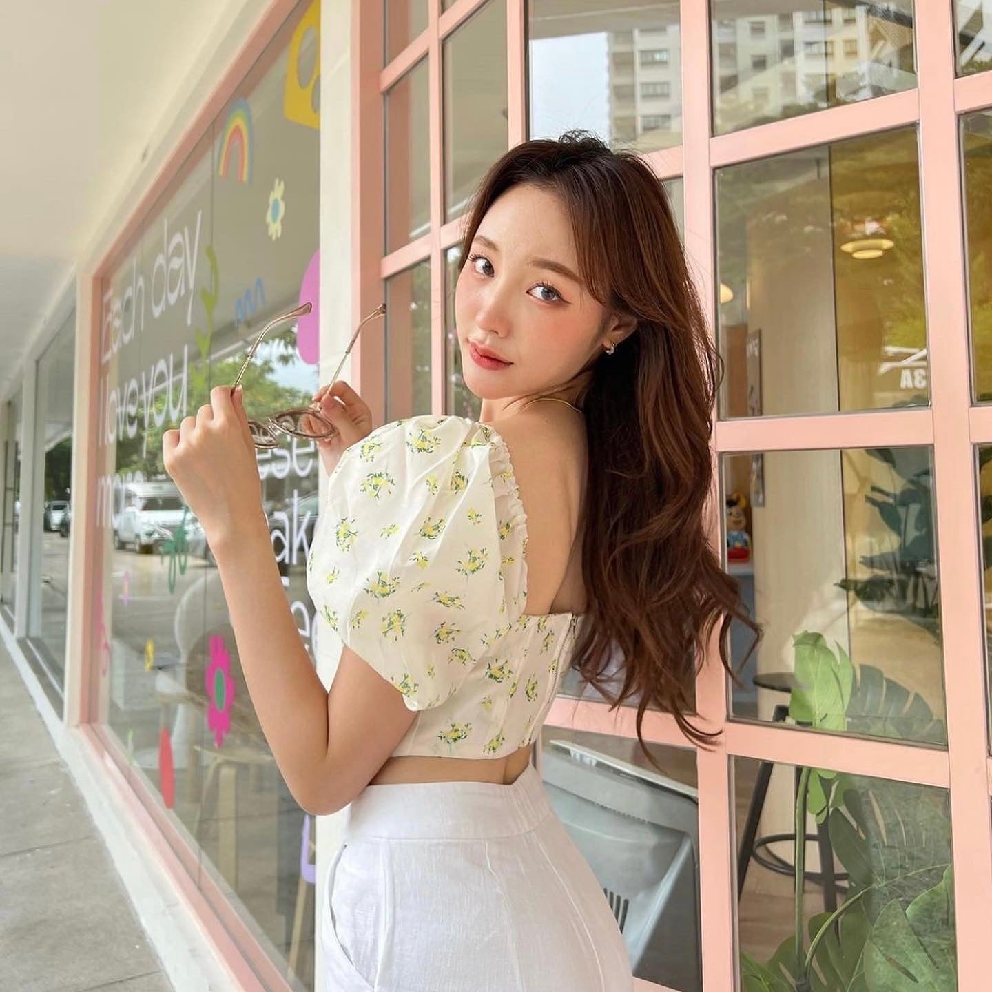 Kimora Puff Sleeve Floral Crop Top
