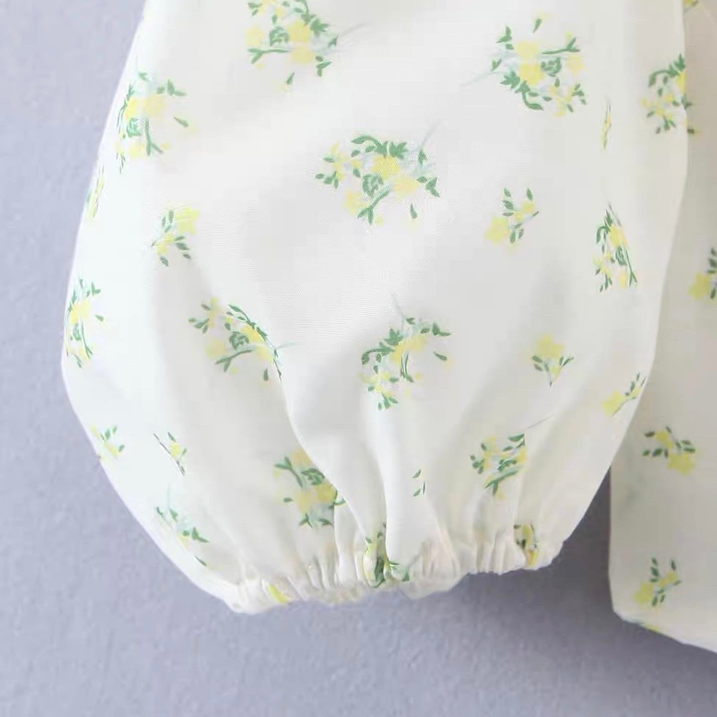 Kimora Puff Sleeve Floral Crop Top
