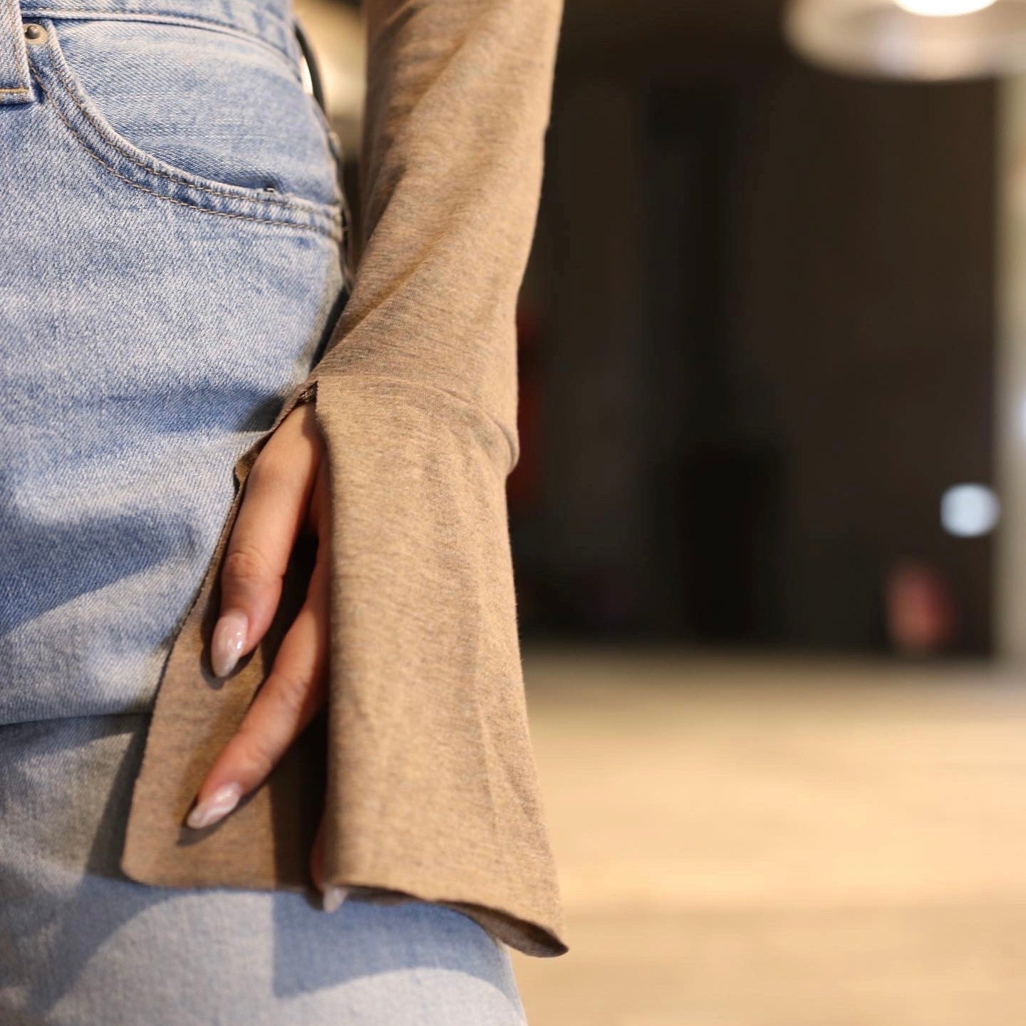 Dolly V Neck Long Sleeve Crop Top