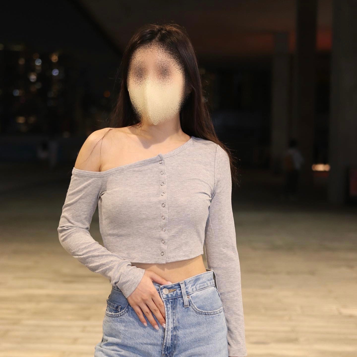 Delilah Single Shoulder Long Sleeve Crop Top
