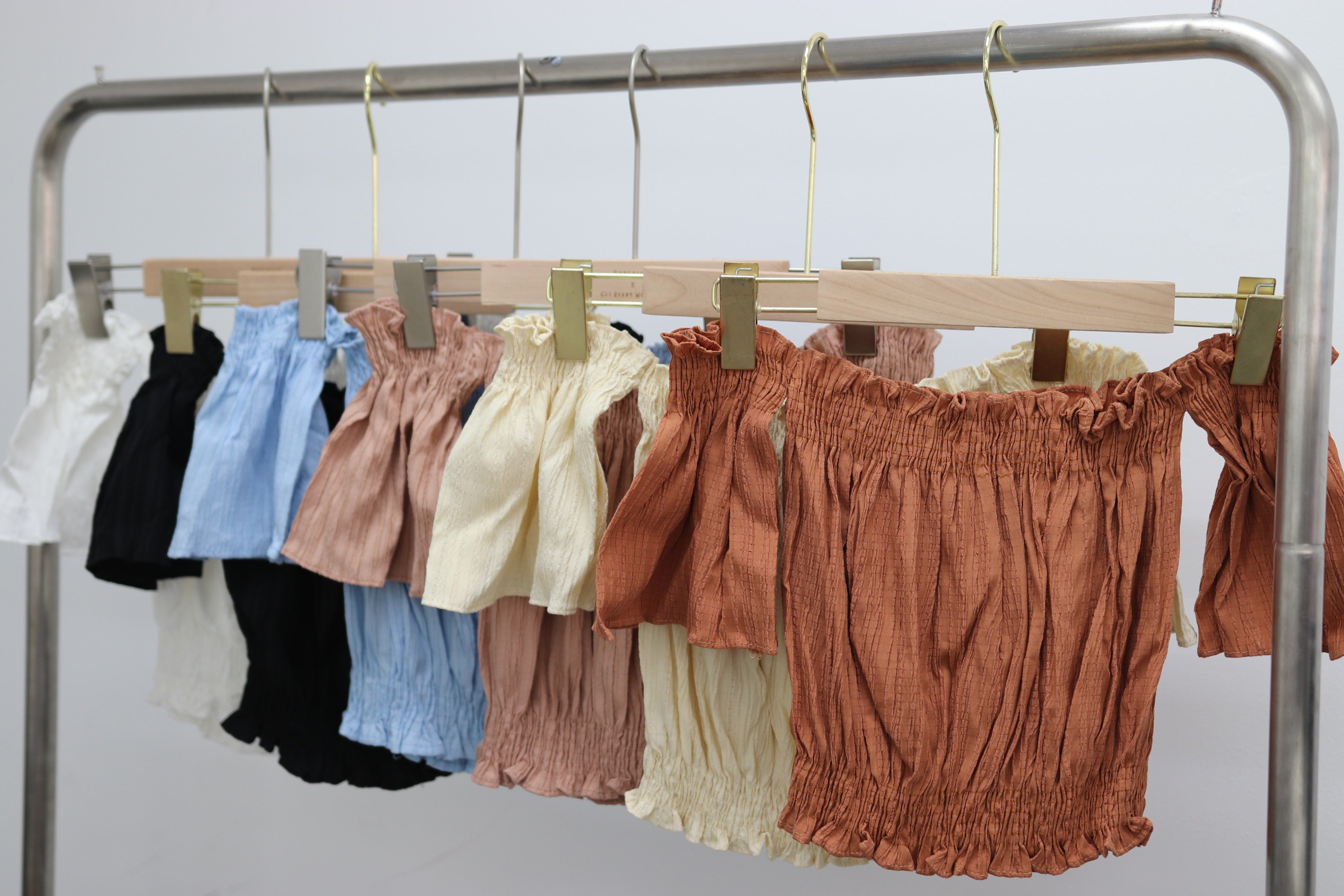 #T011 - Solid Off Shoulder Crop Top