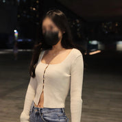 Tamiles Squared Neck Cardigan