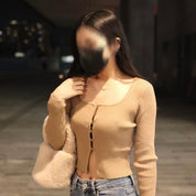 Tamiles Squared Neck Cardigan
